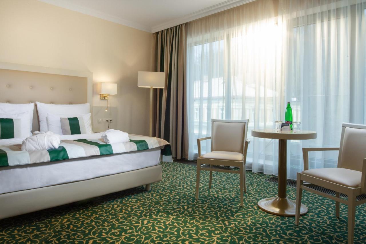 Grandhotel Nabokov Mariánské Lázně Kültér fotó