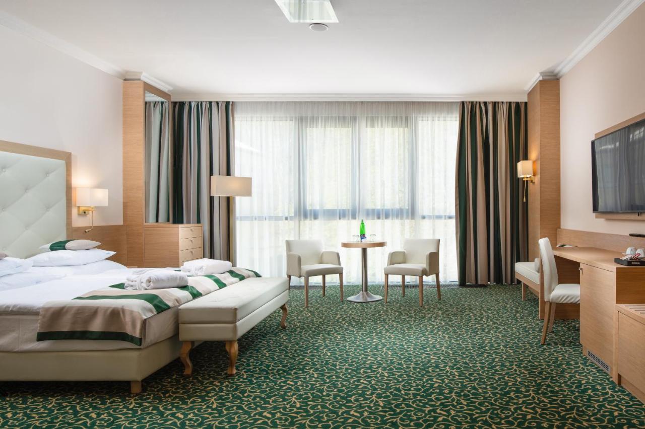 Grandhotel Nabokov Mariánské Lázně Kültér fotó
